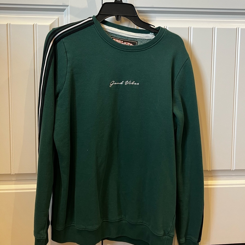 San Fransisco “Good Vibes” Long Sleeve sweater Size - L
